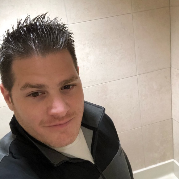 Meet your Posher, Tony - Picture 6 of 14